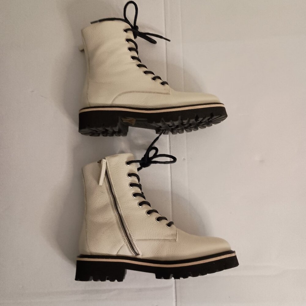 M Gemi Benedetta Leather Combat Boots Sand Beige Women’s Size 6.5 Like New - Picture 7 of 16